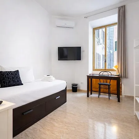 Elegant 2br Near Colosseum & San Giovanni Metro * Rome