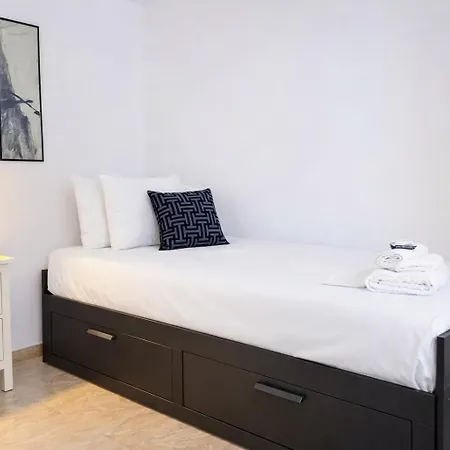 Elegant 2br Near Colosseum & San Giovanni Metro *